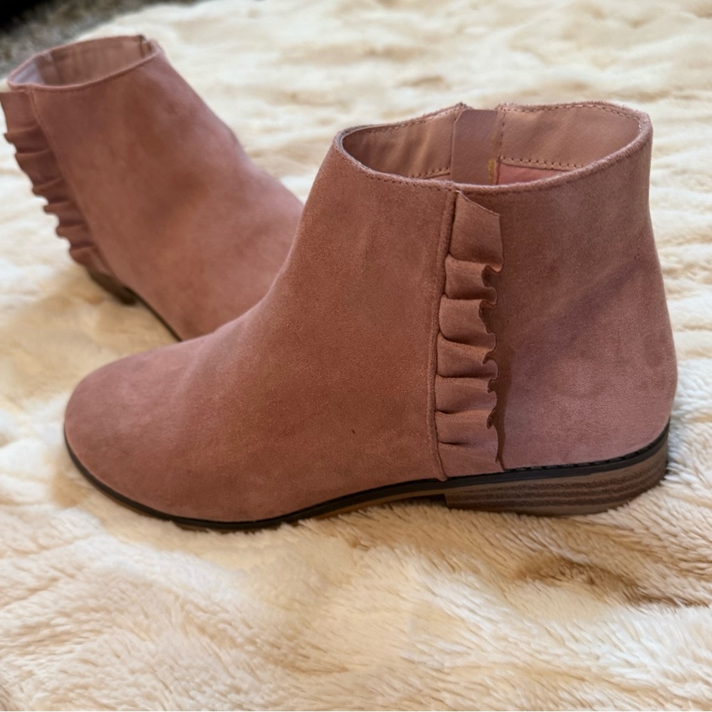 Cat & Jack Pink Suede Ankle Boots